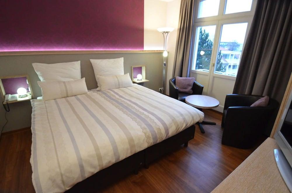 Hotel Residenz Waldkrone Ostseebad Kühlungsborn מראה חיצוני תמונה