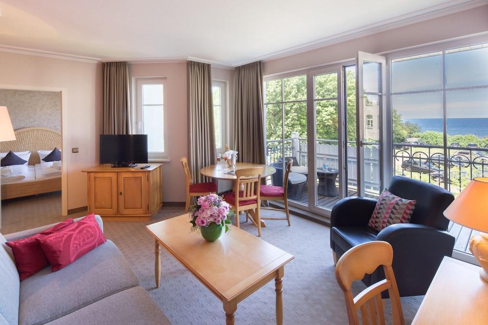 Hotel Residenz Waldkrone Ostseebad Kühlungsborn מראה חיצוני תמונה